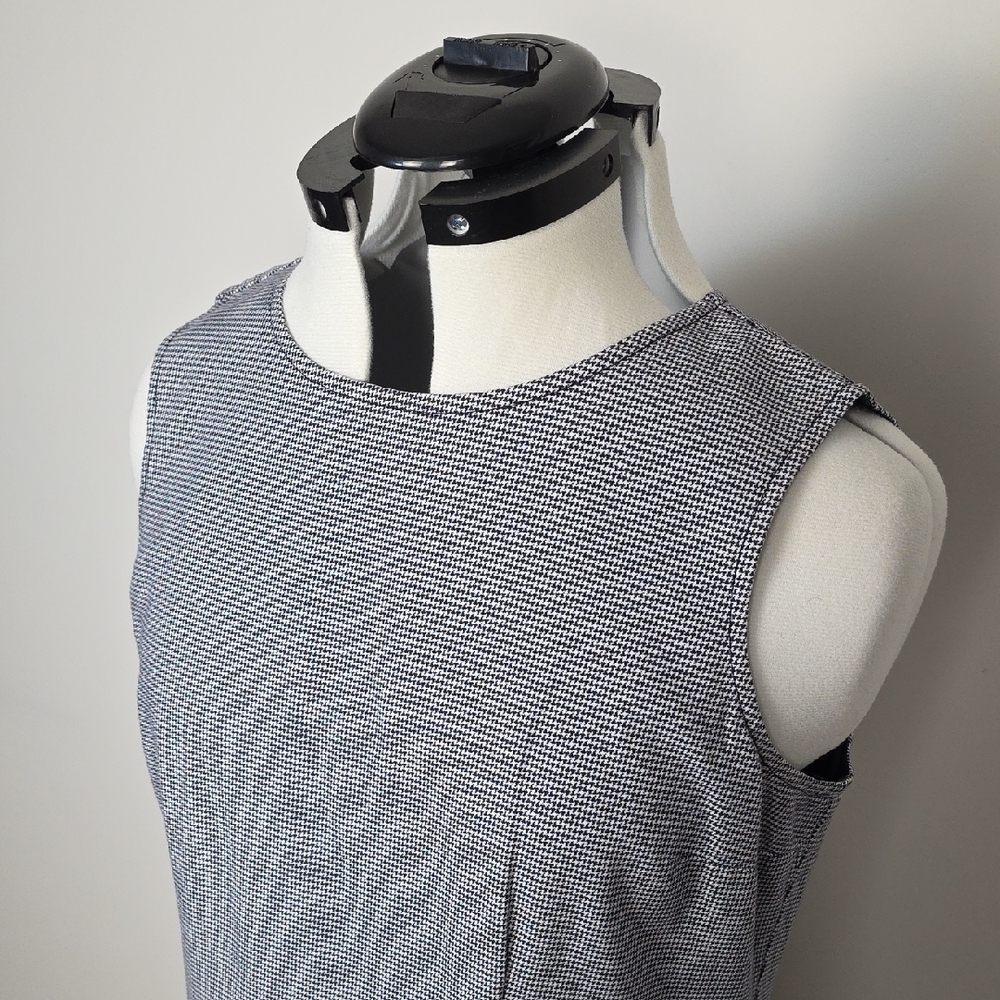 Tommy Hilfiger Vintage Shift Dress – Size 10–Mini Houndstooth Pattern- Hong kong - Picture 2 of 8